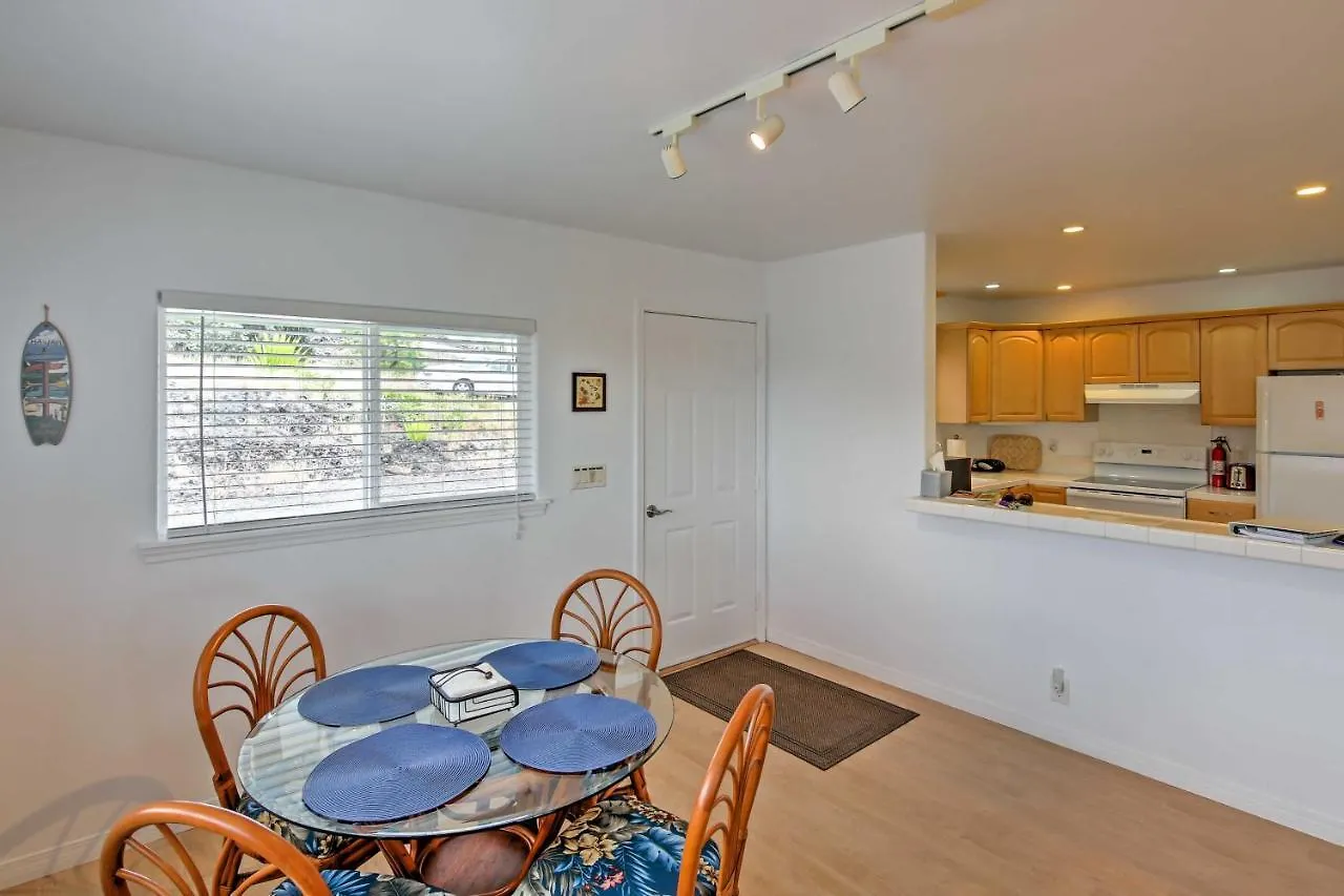 Ocean View Bungalow With Lanai 13 Mi To South Point Holiday home