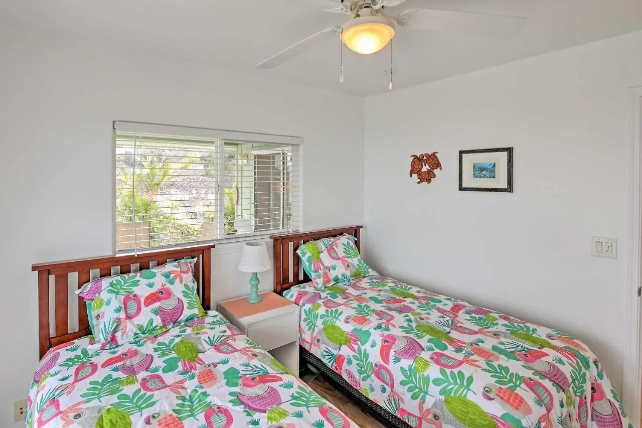 Ocean View Bungalow With Lanai 13 Mi To South Point 0*, Hawaiian Ocean View United States